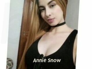 Annie_Snow