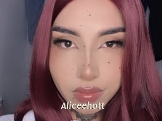 Aliceehott