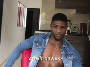 Arielbronwxxx