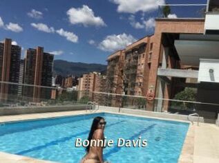 Bonnie_Davis