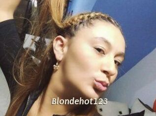 Blondehot123
