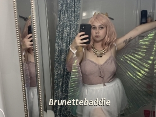 Brunettebaddie