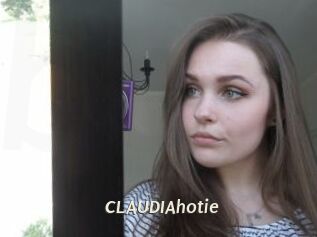CLAUDIAhotie