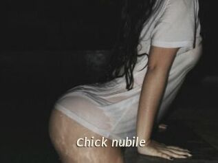 Chick_nubile