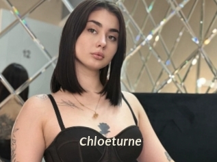 Chloeturne
