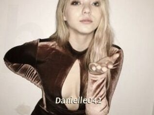 Danielle041