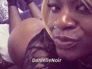 DanielleNoir