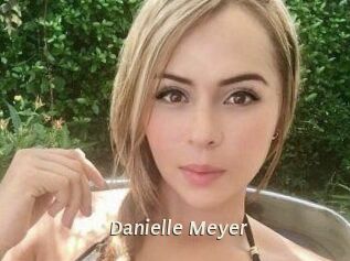 Danielle_Meyer