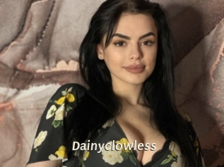 Dainyclowless