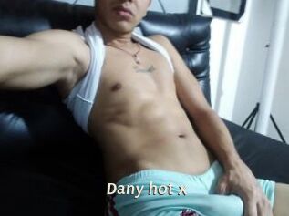 Dany_hot_x