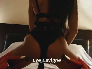Eve_Lavigne