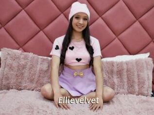 Ellievelvet