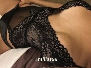Emiliatxx