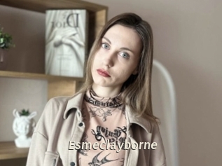 Esmeclayborne