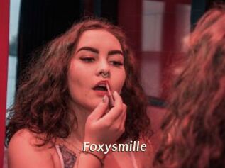 Foxysmille
