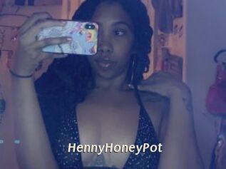 HennyHoneyPot