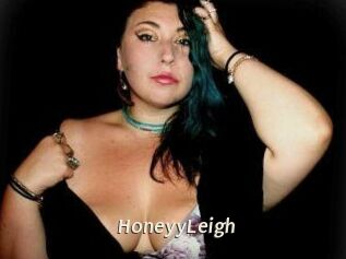 HoneyyLeigh