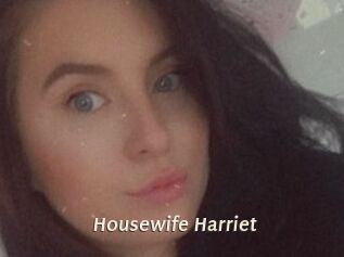 Housewife_Harriet