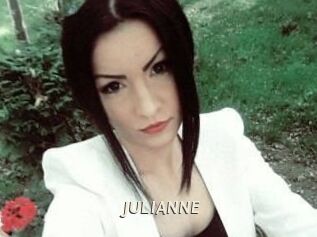 JULIANNE_