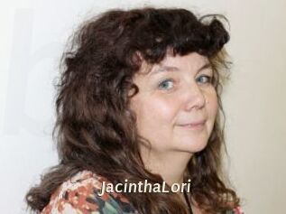 JacinthaLori