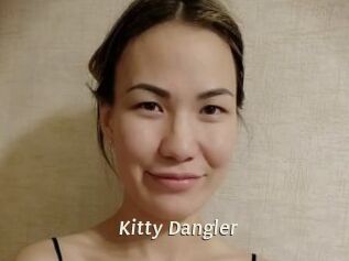 Kitty_Dangler
