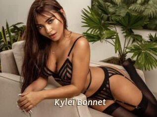 Kylei_Bonnet