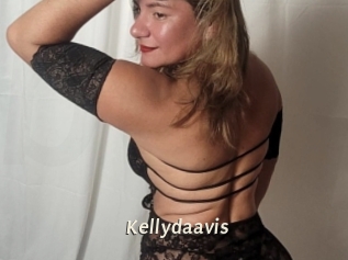 Kellydaavis