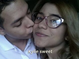 Kylie_sweet