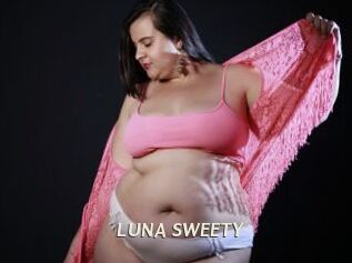 LUNA_SWEETY