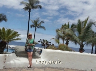 LadyAnais