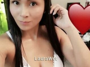 LauraWet