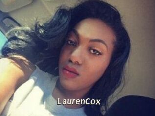 Lauren_Cox
