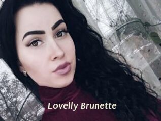 Lovelly_Brunette