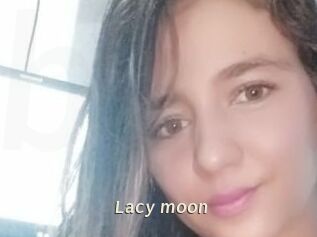 Lacy_moon