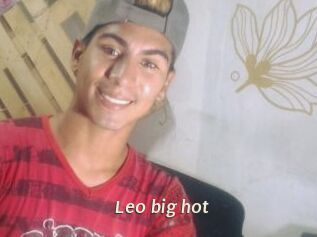 Leo_big_hot