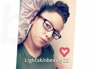 Lightskinbeauty22