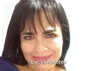 Lucyardientee