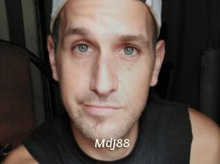 MdJ88