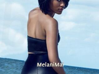 MelaniMai