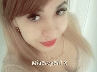 MiaGreyGirl_X