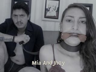 Mia_And_Jhoy_
