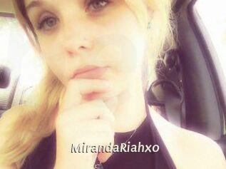 MirandaRiahxo