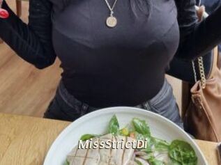 MissStrictDi
