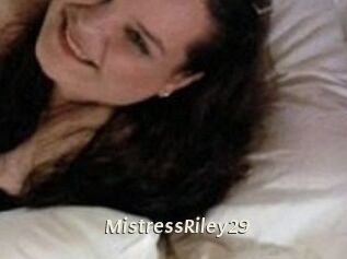 MistressRiley29