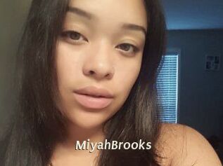 Miyah_Brooks