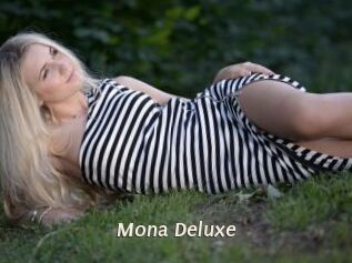 Mona_Deluxe_