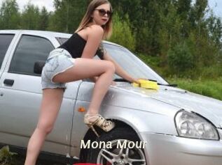 Mona_Mour