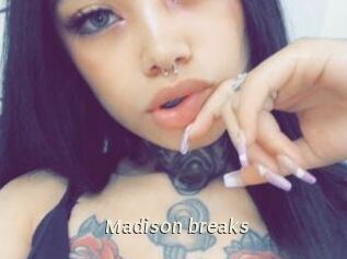 Madison_breaks