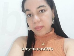 Meganroos055x