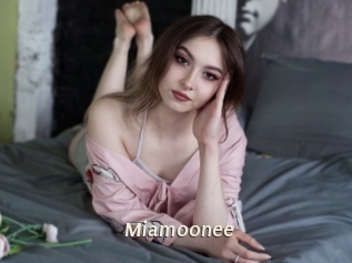 miamoonee Blog éjac